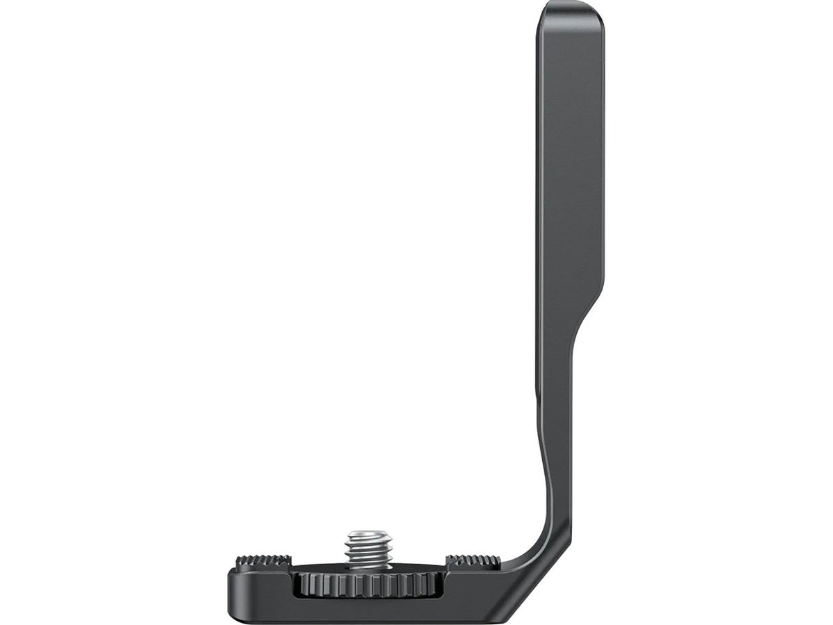 Insta360 X5 camera attached to vertical-horizontal mount adapter