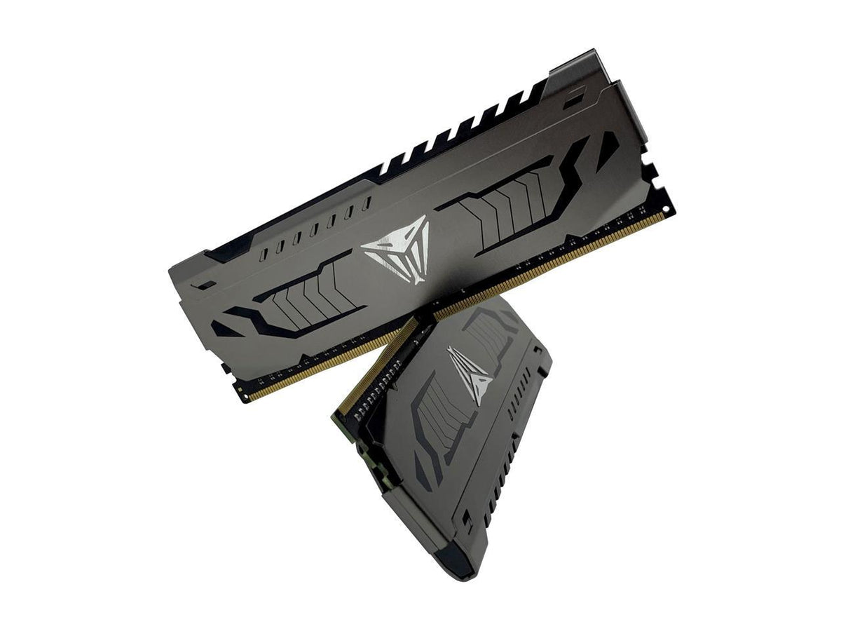 Close-up of Patriot Viper Steel silver heatspreader with black Viper logo and DDR4 3200MHz branding