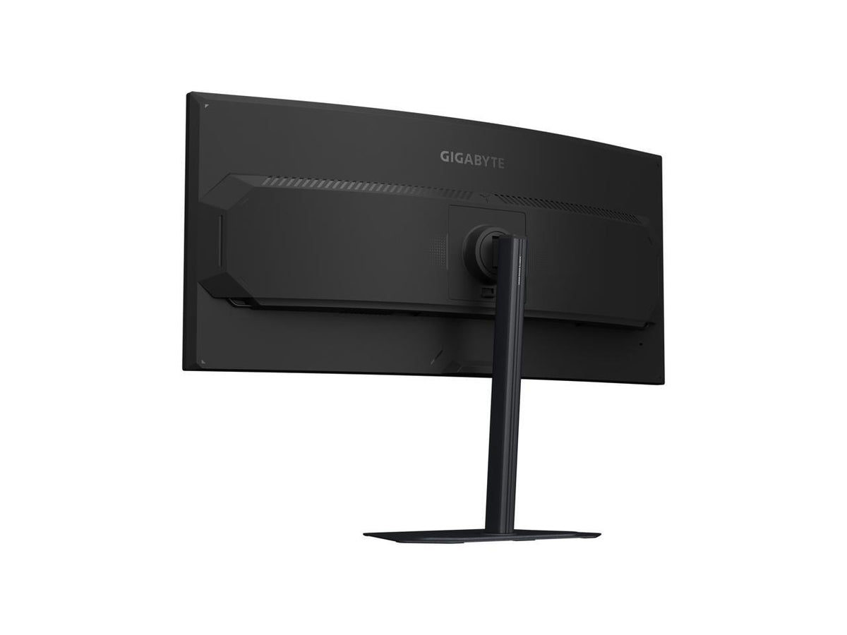 Desk setup with Gigabyte G34WQC2 displaying game, 34-inch curved 200Hz WQHD ultrawide monitor